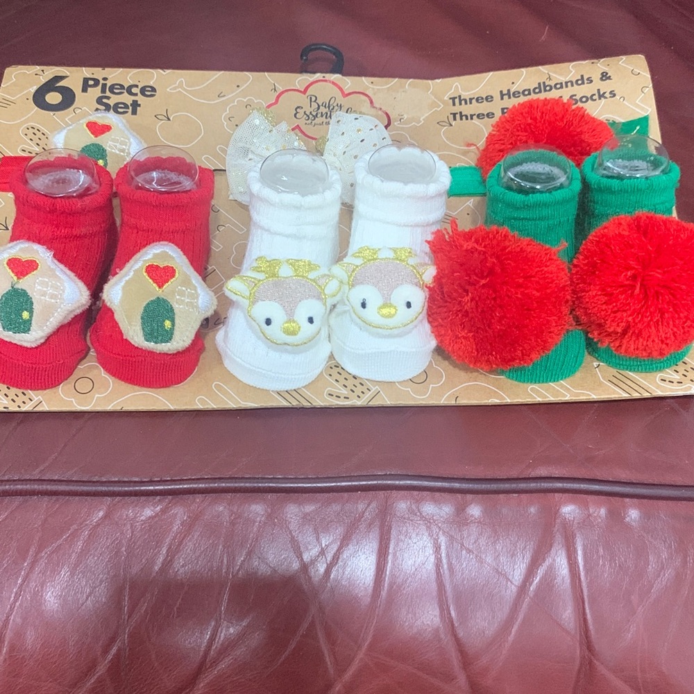 Baby Essentials Holiday Baby Socks & Headbands Set - Red, White, Green